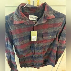 men’s flannel shirt